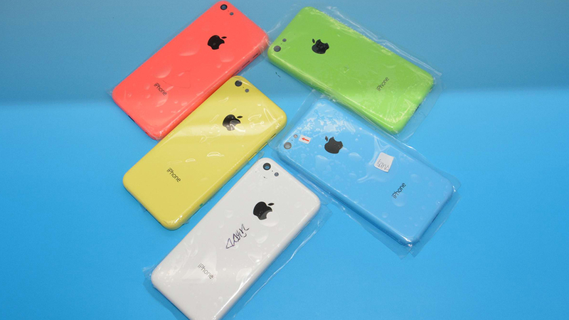 Illustration for article titled I Want to Believe These Colorful iPhone 5c Parts Are Real